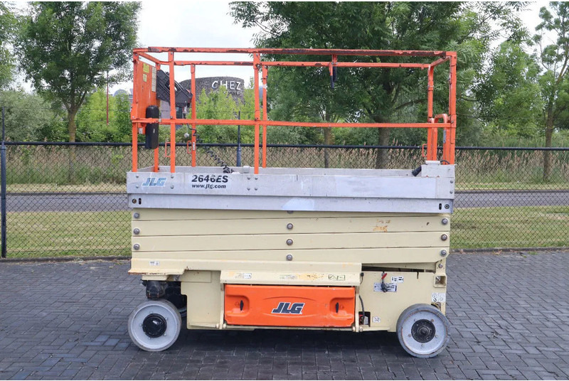 JLG 2646 ES | 10 METER | 450 KG - Scissor lifts: gambar 1 JLG 2646 ES | 10 METER | 450 KG - Scissor lifts: gambar 1