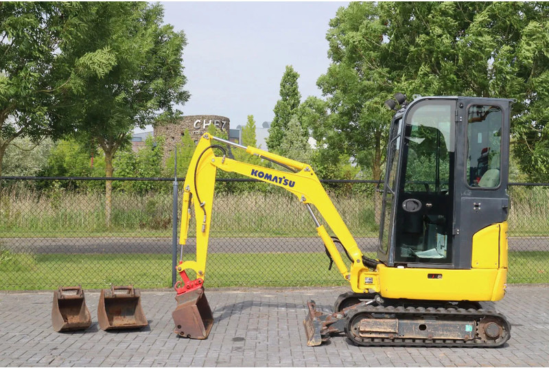 Komatsu PC16 R-3HS | 3X BUCKET | QUICK COUPLER | SWING BOOM - Ekskavator mini: gambar 1 Komatsu PC16 R-3HS | 3X BUCKET | QUICK COUPLER | SWING BOOM - Ekskavator mini: gambar 1