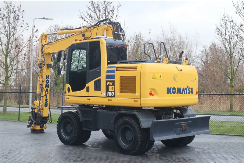 Komatsu PW 160-10 | ROTOTILT | NEW TIRES - Ekskavator roda: gambar 3 Komatsu PW 160-10 | ROTOTILT | NEW TIRES - Ekskavator roda: gambar 3