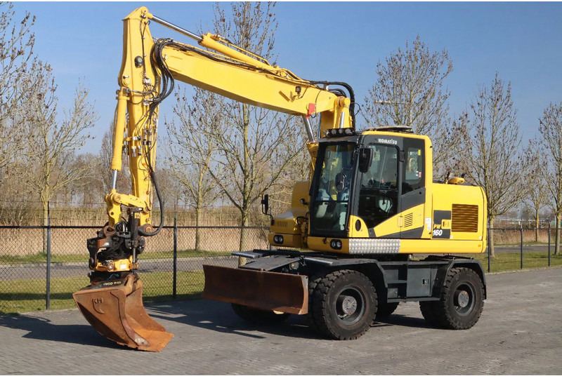 Komatsu PW160-11 | ENGCON TILTROTATOR | BUCKET | TRAILER HYDR. - Ekskavator roda: gambar 2 Komatsu PW160-11 | ENGCON TILTROTATOR | BUCKET | TRAILER HYDR. - Ekskavator roda: gambar 2