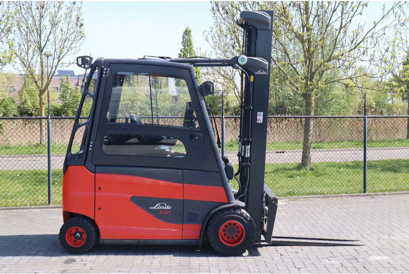 Linde E35 HL-01 | SIDESHIFT | POSITIONERS | LOW HOURS - Forklift listrik: gambar 4 Linde E35 HL-01 | SIDESHIFT | POSITIONERS | LOW HOURS - Forklift listrik: gambar 4