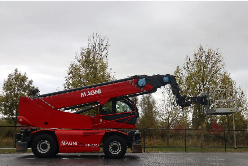 MAGNI RTH 5.35 S-M/C | WORKING PLATFORM | REMOTE | GOOD CONDITION - Telehandler: gambar 4 MAGNI RTH 5.35 S-M/C | WORKING PLATFORM | REMOTE | GOOD CONDITION - Telehandler: gambar 4