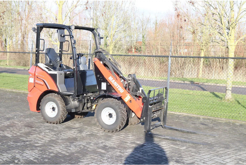 Manitou MLA 2-25 H | FORKS | QUICK COUPLER | NEW UNUSED - Wheel loader: gambar 5 Manitou MLA 2-25 H | FORKS | QUICK COUPLER | NEW UNUSED - Wheel loader: gambar 5