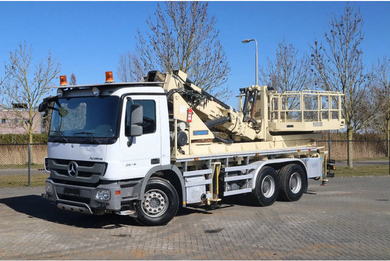 Mercedes-Benz Actros 2636 6X4 | TUNNEL PLATFORM | REMOTE DRIVING - Truk derek: gambar 5 Mercedes-Benz Actros 2636 6X4 | TUNNEL PLATFORM | REMOTE DRIVING - Truk derek: gambar 5