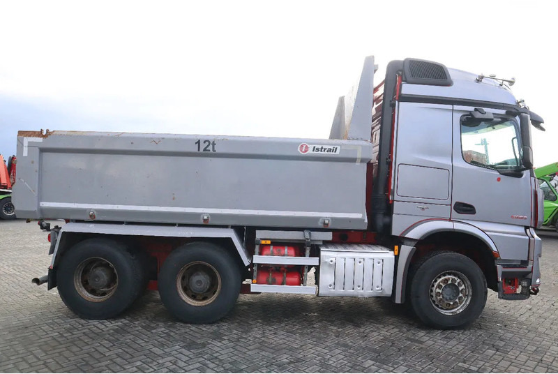 Mercedes-Benz Arocs 2658 2858 | 6X4 EURO 6 BIG AXLES | RETARDER | ENGINE PROBLEM - Truk jungkit: gambar 4 Mercedes-Benz Arocs 2658 2858 | 6X4 EURO 6 BIG AXLES | RETARDER | ENGINE PROBLEM - Truk jungkit: gambar 4