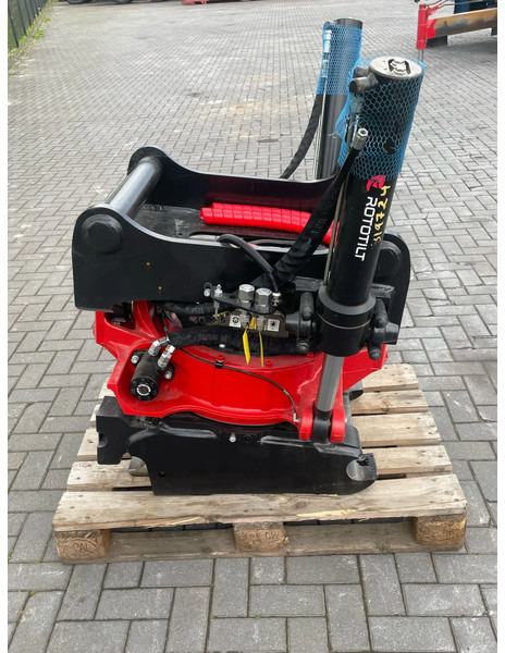 ROTOTILT R8 | S80 | FULL SET | JOYSTICKS | NEW / UNUSED | ICS | LHV | ILS | SC - Tiltrotator untuk Peralatan konstruksi: gambar 4 ROTOTILT R8 | S80 | FULL SET | JOYSTICKS | NEW / UNUSED | ICS | LHV | ILS | SC - Tiltrotator untuk Peralatan konstruksi: gambar 4