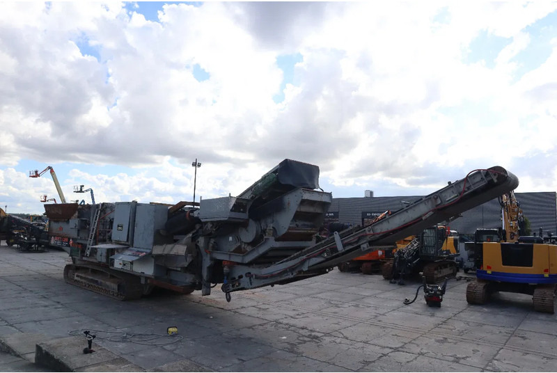 SBM REMAX 1218 E/D | REMOTE | CRUSHER | INCL. PARTS CONTAINER - Tanaman penghancur mobil: gambar 4 SBM REMAX 1218 E/D | REMOTE | CRUSHER | INCL. PARTS CONTAINER - Tanaman penghancur mobil: gambar 4