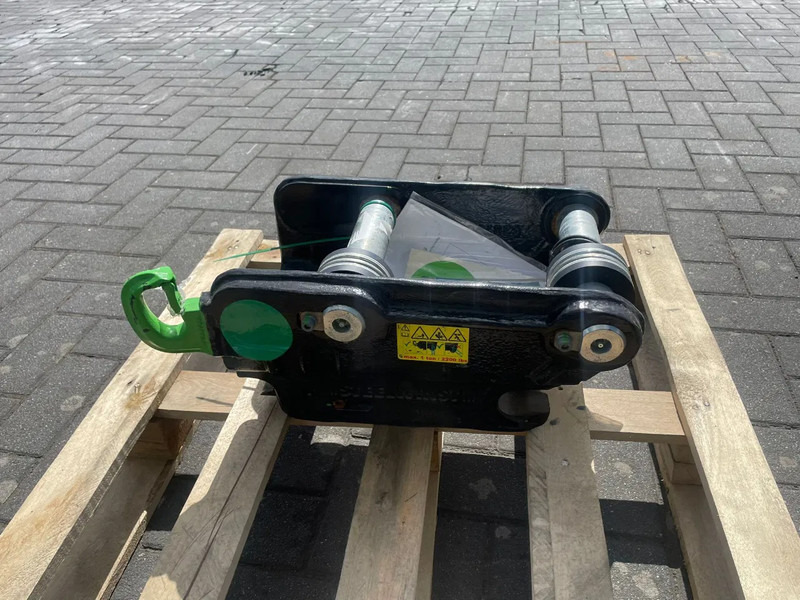 STEELWRIST QC S40 FPL | QUICK COUPLER | 2 - 6 TON | NEW / UNUSED - Gunting pembongkaran untuk Peralatan konstruksi: gambar 4 STEELWRIST QC S40 FPL | QUICK COUPLER | 2 - 6 TON | NEW / UNUSED - Gunting pembongkaran untuk Peralatan konstruksi: gambar 4