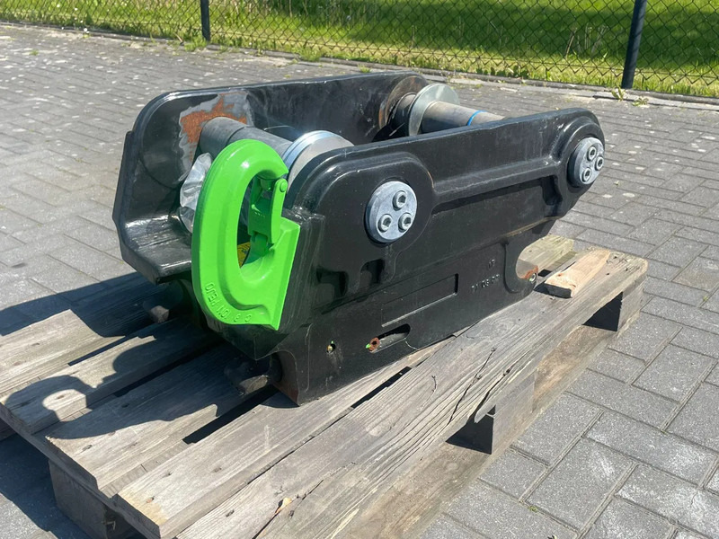 STEELWRIST QC S70 WIDE FPL | NEW / UNUSED | QUICK COUPLER | SNELWISSEL - Gunting pembongkaran: gambar 1 STEELWRIST QC S70 WIDE FPL | NEW / UNUSED | QUICK COUPLER | SNELWISSEL - Gunting pembongkaran: gambar 1