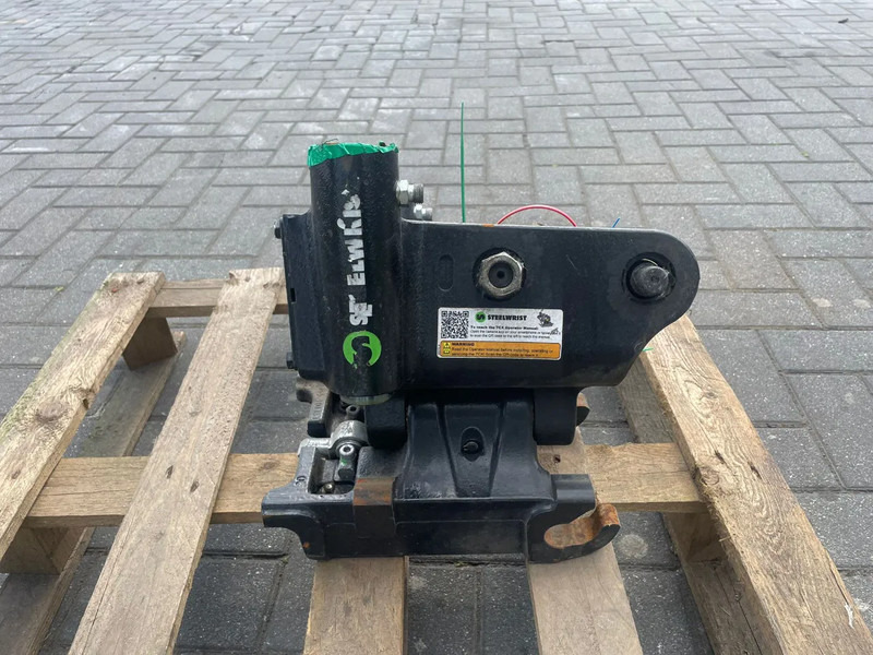 STEELWRIST TCX S30 - 180 MEC | TILT COUPLER | TILTING COUPLER | NEW / UNUSED - Tiltrotator untuk Peralatan konstruksi: gambar 4 STEELWRIST TCX S30 - 180 MEC | TILT COUPLER | TILTING COUPLER | NEW / UNUSED - Tiltrotator untuk Peralatan konstruksi: gambar 4