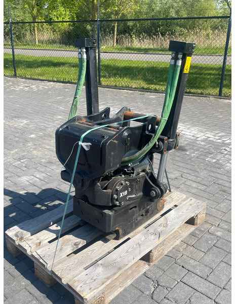 STEELWRIST X18 SQ60-5 | S60 | OILQUICK SYSTEM | CLS - Tiltrotator untuk Peralatan konstruksi: gambar 5 STEELWRIST X18 SQ60-5 | S60 | OILQUICK SYSTEM | CLS - Tiltrotator untuk Peralatan konstruksi: gambar 5