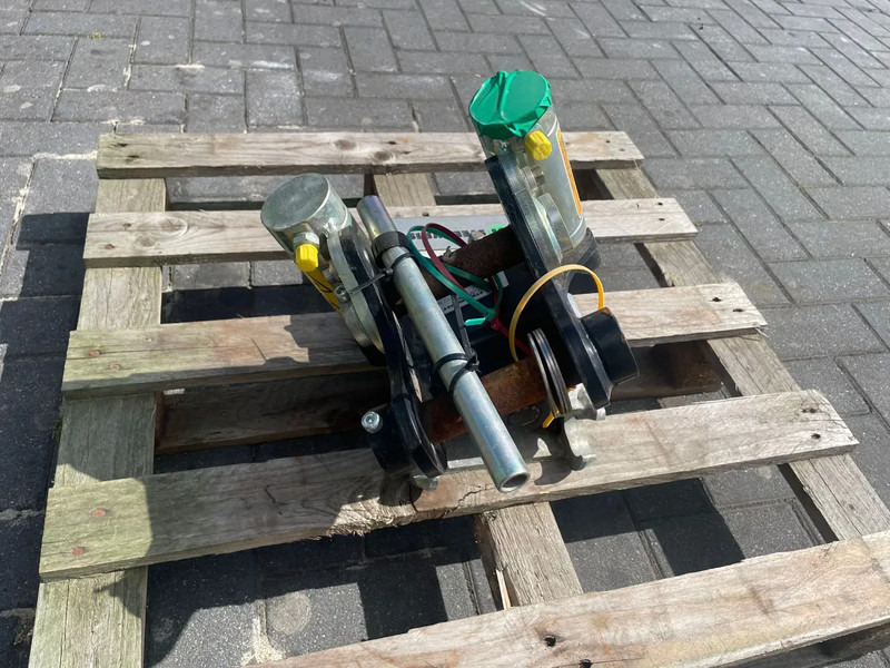 Sanderson STEELWRIST TMX S30 -180HA | TILT QUICKCOUPLER | TILTING COUPLER | NEW - Tiltrotator untuk Peralatan konstruksi: gambar 4 Sanderson STEELWRIST TMX S30 -180HA | TILT QUICKCOUPLER | TILTING COUPLER | NEW - Tiltrotator untuk Peralatan konstruksi: gambar 4