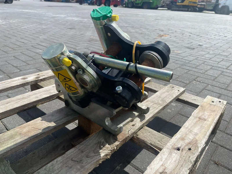 Sanderson STEELWRIST TMX S30 -180HA | TILT QUICKCOUPLER | TILTING COUPLER | NEW - Tiltrotator untuk Peralatan konstruksi: gambar 5 Sanderson STEELWRIST TMX S30 -180HA | TILT QUICKCOUPLER | TILTING COUPLER | NEW - Tiltrotator untuk Peralatan konstruksi: gambar 5