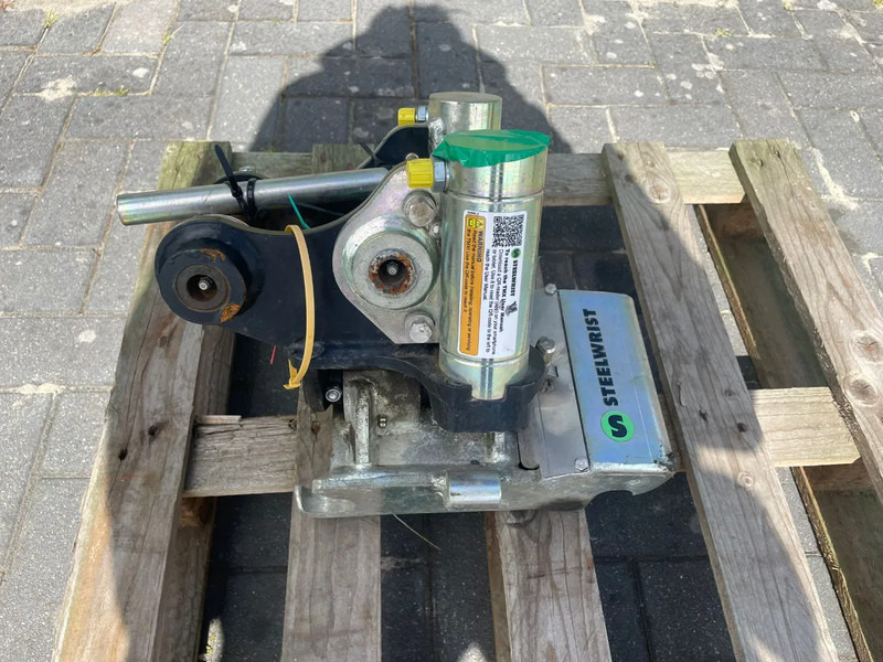 Sanderson STEELWRIST TMX S30 -180HA | TILT QUICKCOUPLER | TILTING COUPLER | NEW - Tiltrotator untuk Peralatan konstruksi: gambar 2 Sanderson STEELWRIST TMX S30 -180HA | TILT QUICKCOUPLER | TILTING COUPLER | NEW - Tiltrotator untuk Peralatan konstruksi: gambar 2