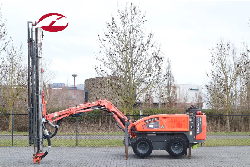 Sandvik COMMANDO DC130 Ri | SURFACE DRILLING RIG | REMOTE - Anjungan pengeboran: gambar 1 Sandvik COMMANDO DC130 Ri | SURFACE DRILLING RIG | REMOTE - Anjungan pengeboran: gambar 1