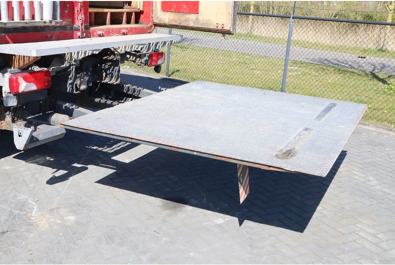 Truk sasis Scania R490 | 6X2 | RETARDER | BDF | MOBILE WORKSHOP | WERKSTATT: gambar 9