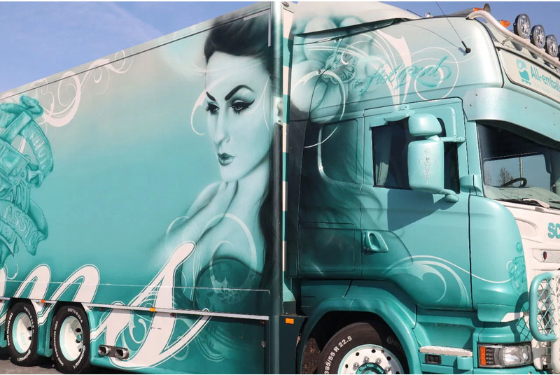 Truk box Scania R560 V8 | BERTHONS HOT ROD | CUSTOM SPECIAL TRUCK: gambar 11