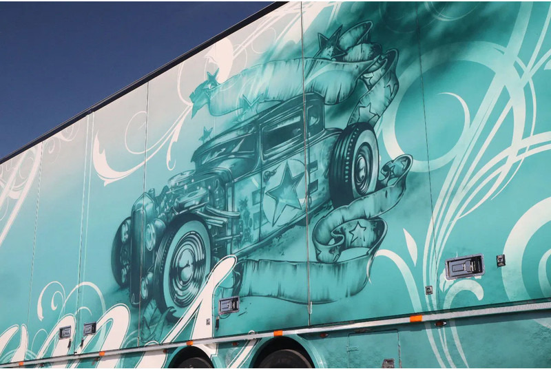 Truk box Scania R560 V8 | BERTHONS HOT ROD | CUSTOM SPECIAL TRUCK: gambar 15