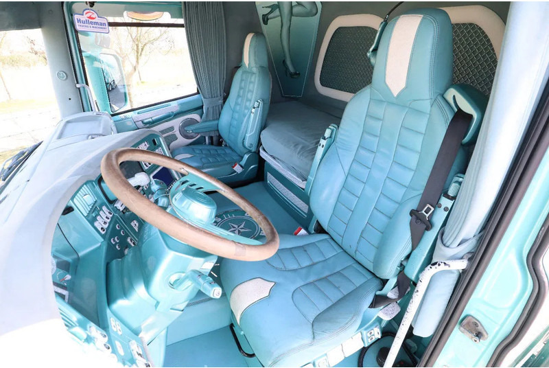 Truk box Scania R560 V8 | BERTHONS HOT ROD | CUSTOM SPECIAL TRUCK: gambar 16