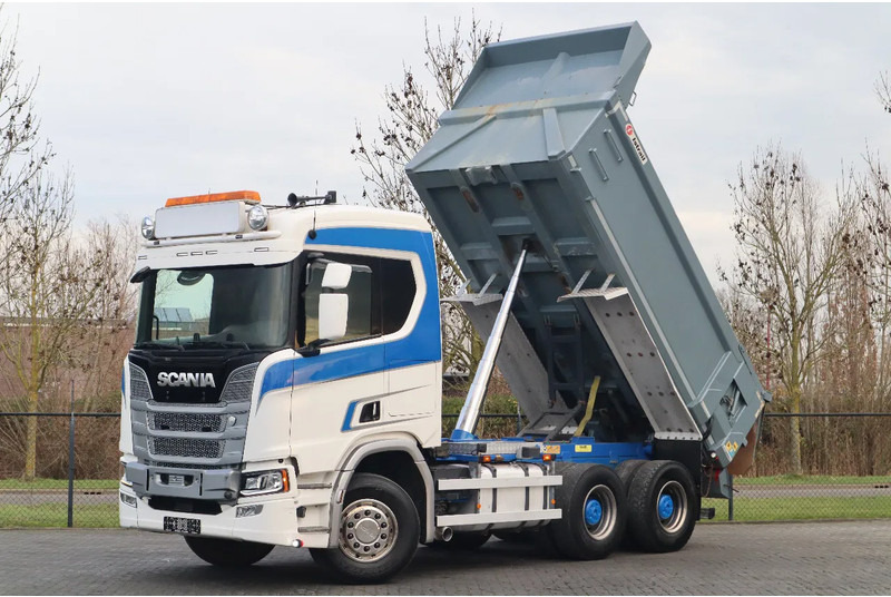 Scania R580 V8 NGS | 6X4 | BIG AXLES | RETARDER | EURO 6 - Truk jungkit: gambar 1 Scania R580 V8 NGS | 6X4 | BIG AXLES | RETARDER | EURO 6 - Truk jungkit: gambar 1