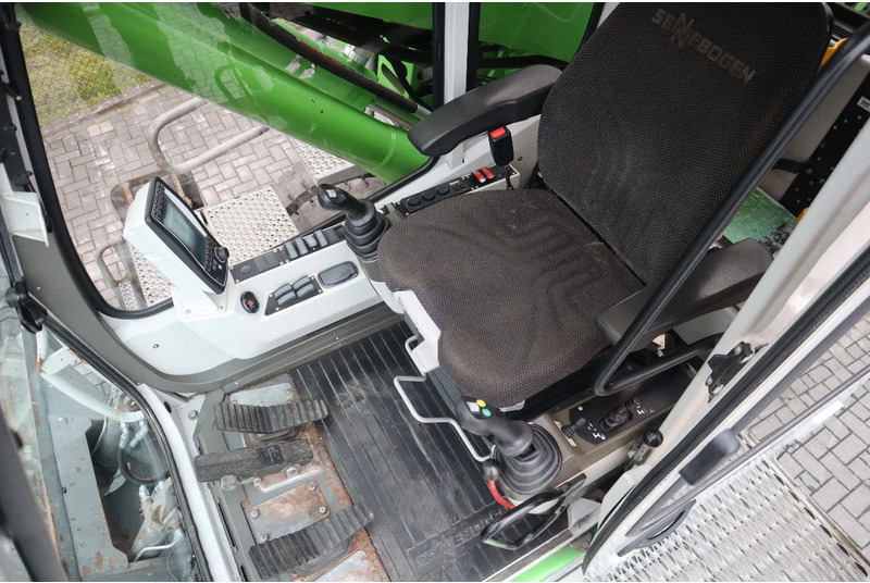 Mesin pengisi Sennebogen 821E | 821 E | SORTING GRAB | DOZERBLADE | GREAT CONDITION: gambar 15