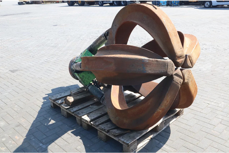 Sennebogen SGM | ORANGE PEEL GRAB | POLYPGREIFER | POLIEP GRIJPER - Grapple: gambar 5 Sennebogen SGM | ORANGE PEEL GRAB | POLYPGREIFER | POLIEP GRIJPER - Grapple: gambar 5