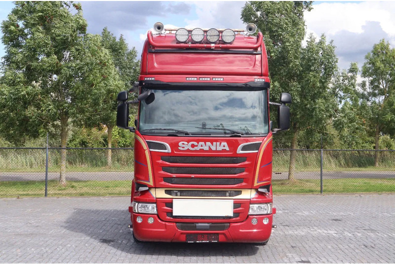 Scania R580 V8 | 6X4 | HYDRAULICS | RETARDER | 85 TON | BIG AXLES | EURO 6 - Tractor head: gambar 2 Scania R580 V8 | 6X4 | HYDRAULICS | RETARDER | 85 TON | BIG AXLES | EURO 6 - Tractor head: gambar 2