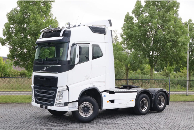 Volvo FH 540 | 6X4 - 6X2 | TANDEMLIFT | 70 TON | HYDR | RETARDER - Tractor head: gambar 1 Volvo FH 540 | 6X4 - 6X2 | TANDEMLIFT | 70 TON | HYDR | RETARDER - Tractor head: gambar 1