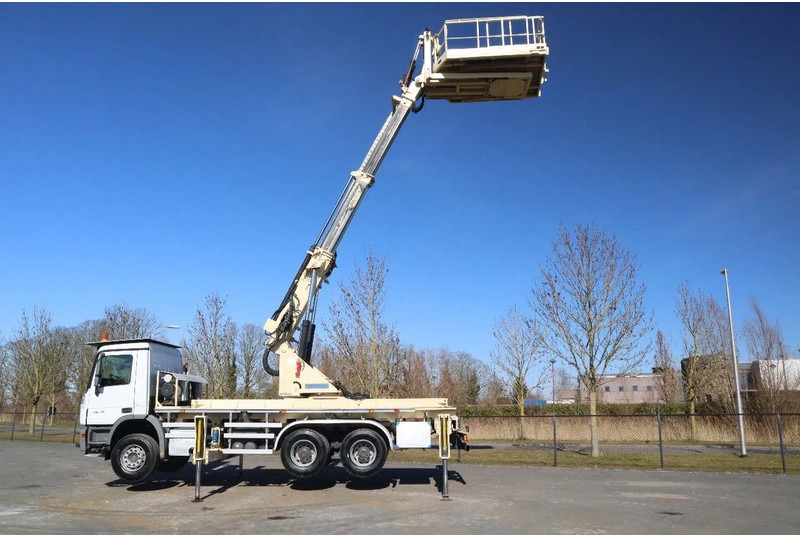 Mercedes-Benz Actros 2636 6X4 | TUNNEL PLATFORM | REMOTE DRIVING - Truk: gambar 3 Mercedes-Benz Actros 2636 6X4 | TUNNEL PLATFORM | REMOTE DRIVING - Truk: gambar 3