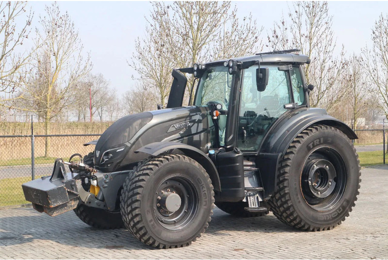Valtra T234 D UNLIMITED | FRONT PTO | 53 KM/H | FULL OPTION - Traktor: gambar 2 Valtra T234 D UNLIMITED | FRONT PTO | 53 KM/H | FULL OPTION - Traktor: gambar 2