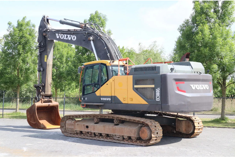 Volvo EC380EL | EC 380 EL | BUCKET | QUICK COUPLER - Ekskavator perayap: gambar 3 Volvo EC380EL | EC 380 EL | BUCKET | QUICK COUPLER - Ekskavator perayap: gambar 3
