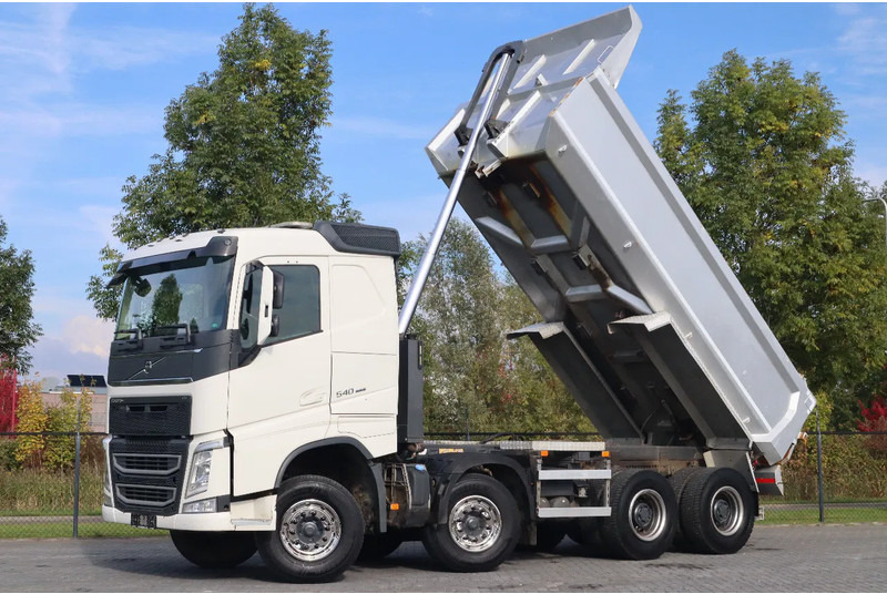 Volvo FH 540 | 8X4 | BIG AXLES | RETARDER | EURO 6 - Truk jungkit: gambar 1 Volvo FH 540 | 8X4 | BIG AXLES | RETARDER | EURO 6 - Truk jungkit: gambar 1