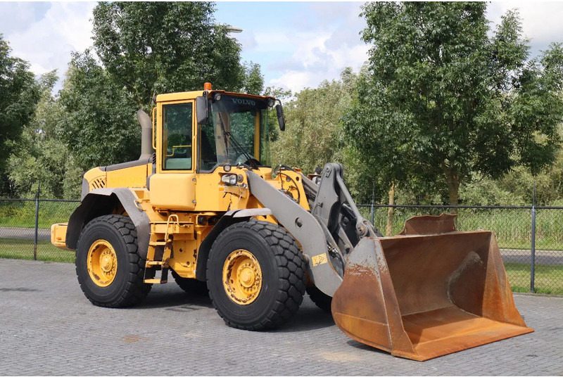 Volvo L70E | BUCKET | QUICK COUPLER | EXTRA FUNCT | AIRCO - Wheel loader: gambar 5 Volvo L70E | BUCKET | QUICK COUPLER | EXTRA FUNCT | AIRCO - Wheel loader: gambar 5
