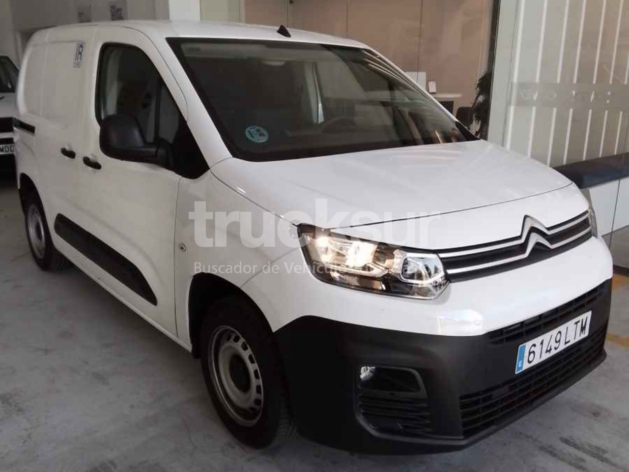 CITROEN BERLINGO IR - Van box: gambar 2 CITROEN BERLINGO IR - Van box: gambar 2