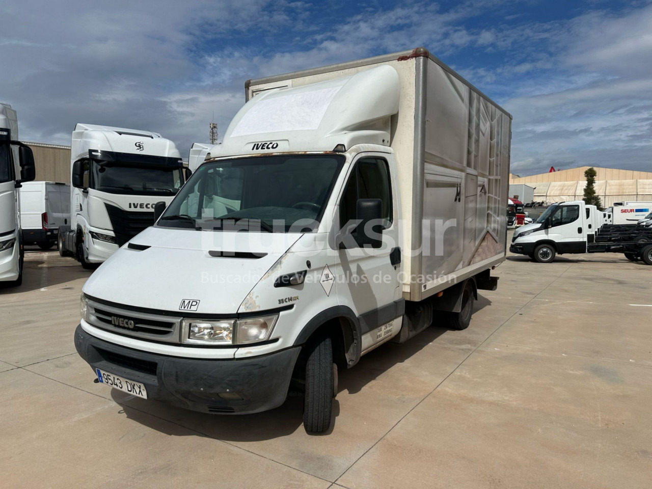 IVECO 35C14 - Van box: gambar 1 IVECO 35C14 - Van box: gambar 1