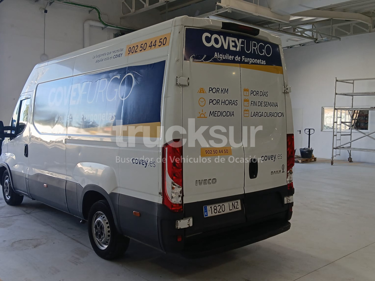 IVECO 35S14 12M3 - Van box: gambar 3 IVECO 35S14 12M3 - Van box: gambar 3