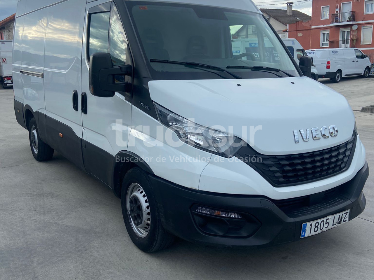 IVECO 35S14 12M3 - Van box: gambar 2 IVECO 35S14 12M3 - Van box: gambar 2
