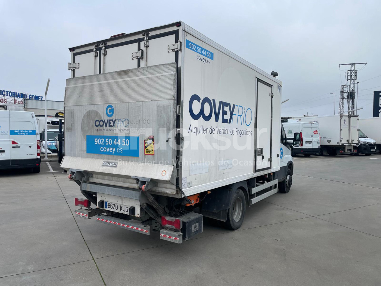 IVECO 70C18 FRC-X P/E - Truk berpendingin: gambar 3 IVECO 70C18 FRC-X P/E - Truk berpendingin: gambar 3