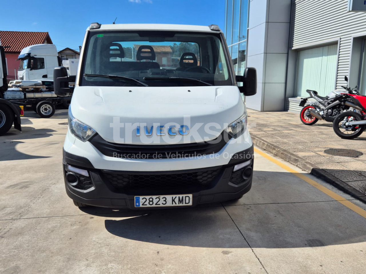 IVECO DAILY 35C15 - Truk sasis: gambar 5 IVECO DAILY 35C15 - Truk sasis: gambar 5