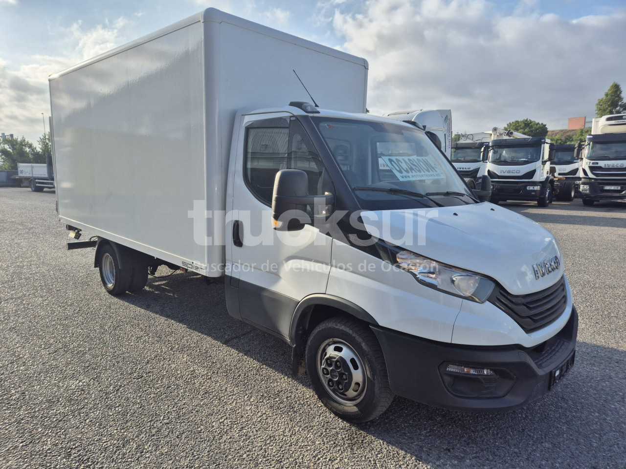 IVECO DAILY 35C16H - Van box: gambar 2 IVECO DAILY 35C16H - Van box: gambar 2