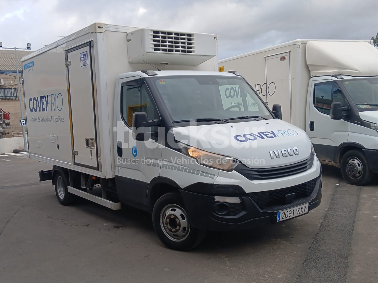 IVECO DAILY 50C15 FRC-X - Truk box: gambar 2 IVECO DAILY 50C15 FRC-X - Truk box: gambar 2