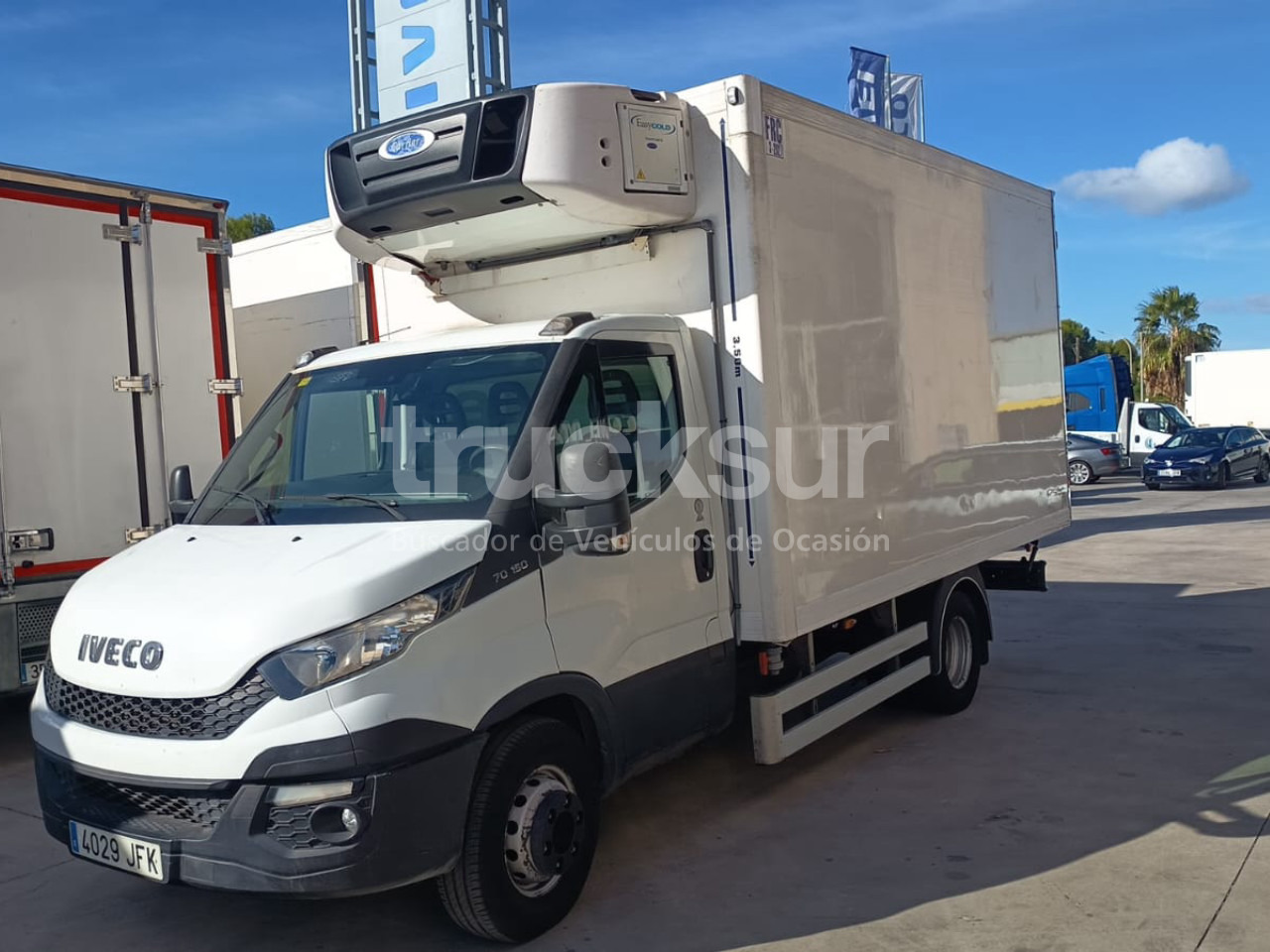 IVECO DAILY 70C15 - Truk box: gambar 2 IVECO DAILY 70C15 - Truk box: gambar 2