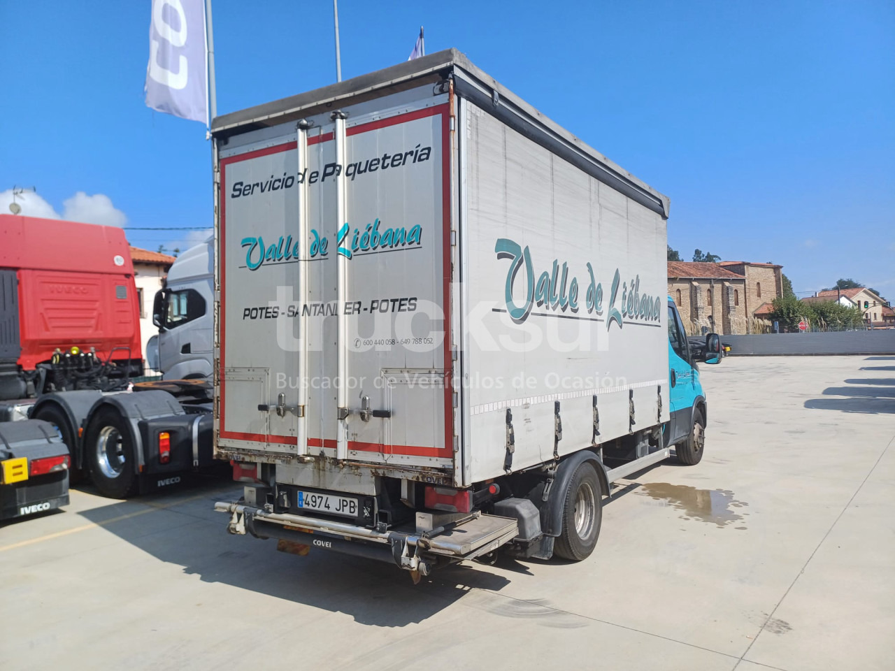 IVECO DAILY 70C21 - Truk dengan terpal samping: gambar 4 IVECO DAILY 70C21 - Truk dengan terpal samping: gambar 4