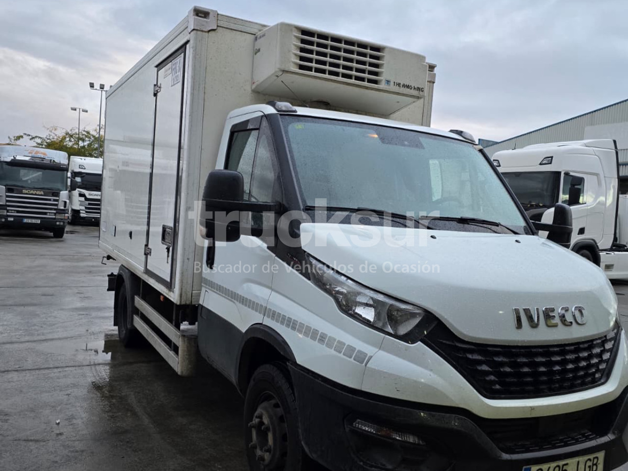 IVECO DAILY 72C16 FRC THK - Truk box: gambar 2 IVECO DAILY 72C16 FRC THK - Truk box: gambar 2