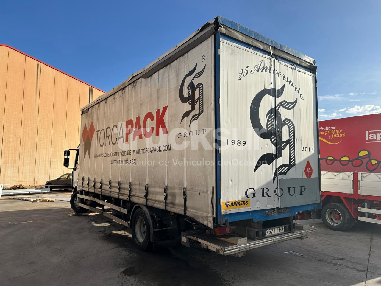 RENAULT 270 16C - Truk dengan terpal samping: gambar 5 RENAULT 270 16C - Truk dengan terpal samping: gambar 5
