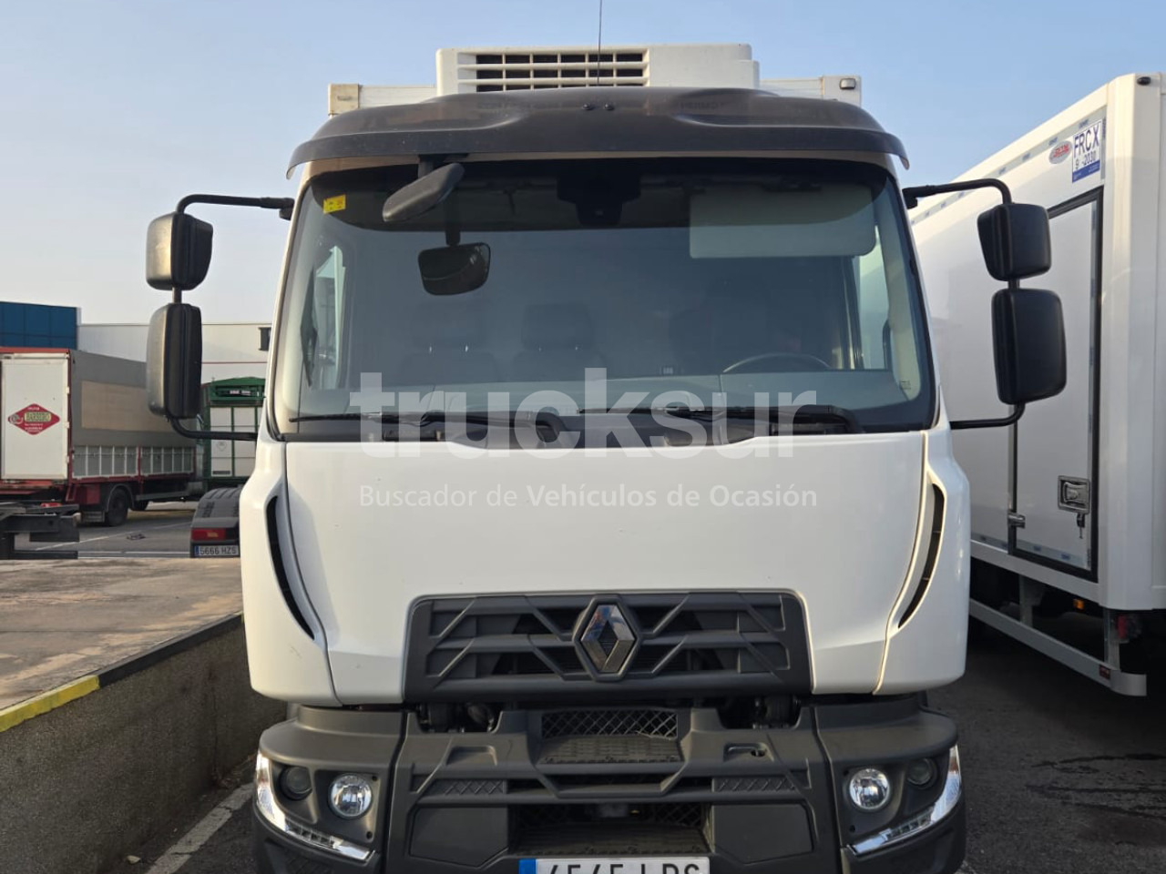RENAULT D 12.240 FRC-X - Truk box: gambar 2 RENAULT D 12.240 FRC-X - Truk box: gambar 2