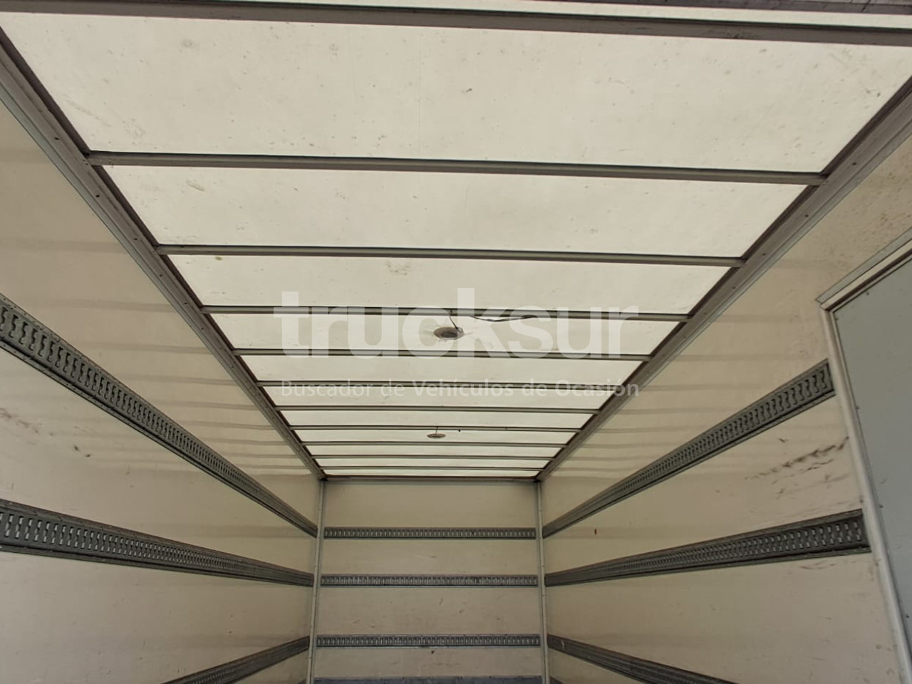 Leasing RENAULT D12.240 RENAULT D12.240: gambar 9