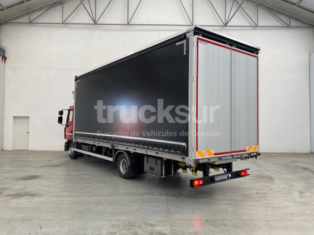 RENAULT D12.250 - Truk dengan terpal samping: gambar 4 RENAULT D12.250 - Truk dengan terpal samping: gambar 4