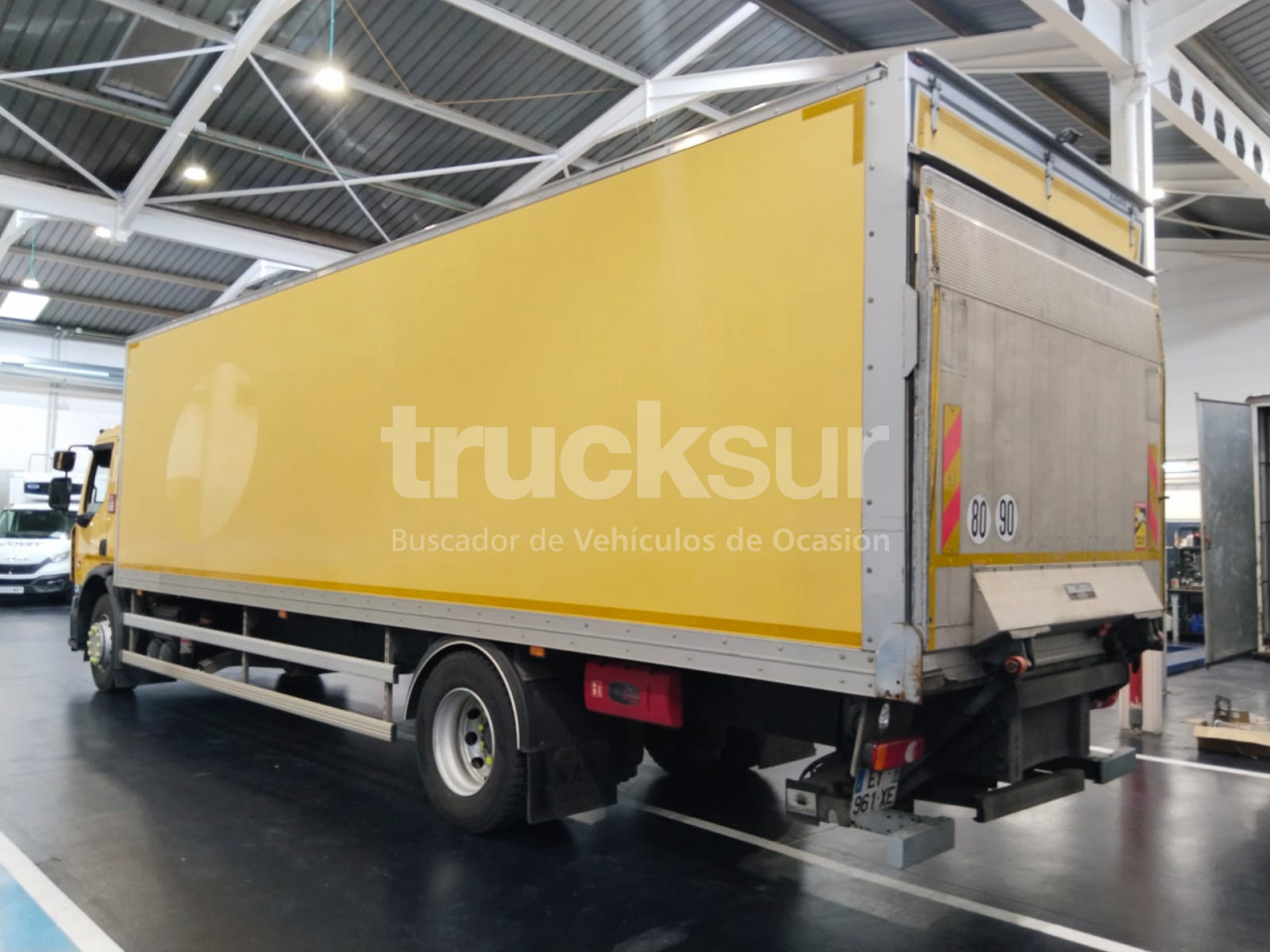 RENAULT D280.18 - Truk box: gambar 3 RENAULT D280.18 - Truk box: gambar 3