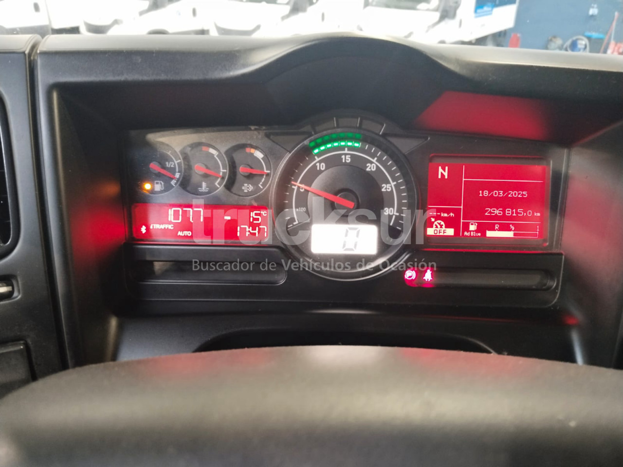 Truk box RENAULT D280.18: gambar 32 Truk box RENAULT D280.18: gambar 32